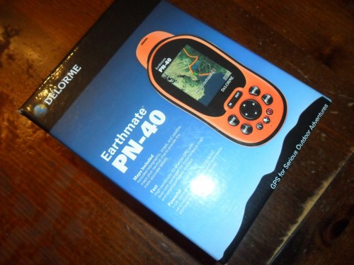 Delorme earthmate gps - delorme,